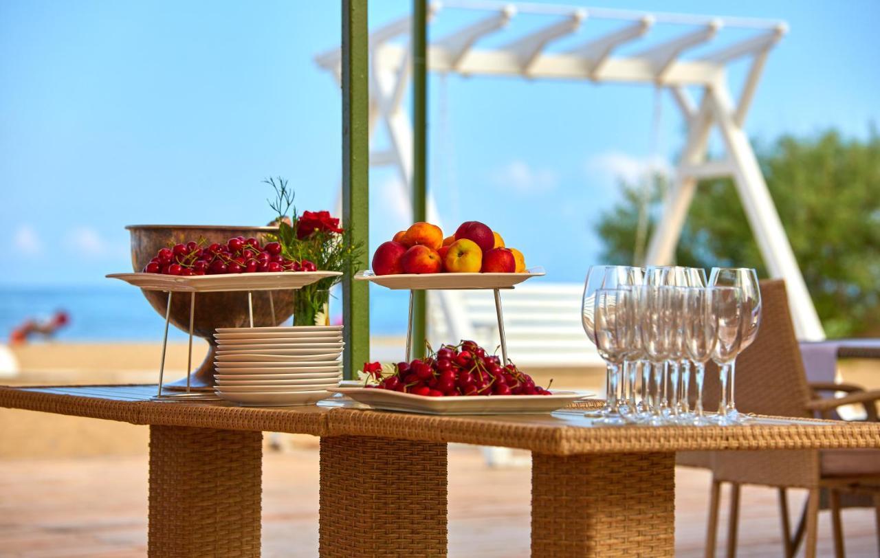 Bugaz Sea View Hotel Грибовка Екстериор снимка
