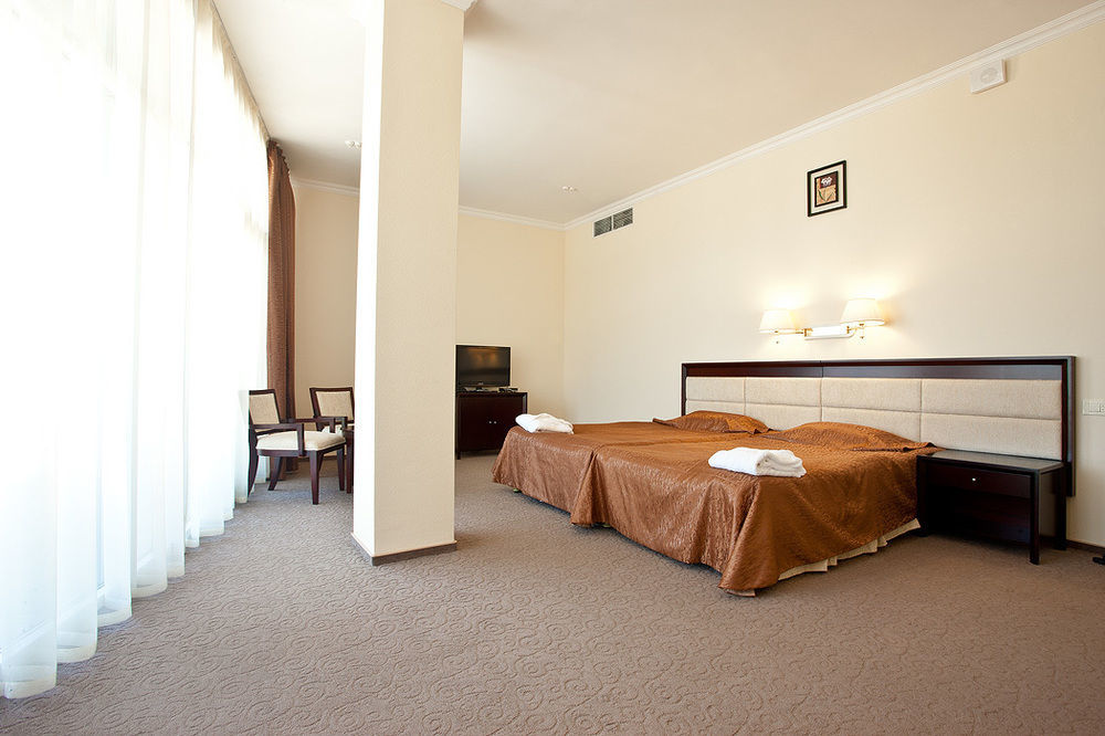 Bugaz Sea View Hotel Грибовка Екстериор снимка