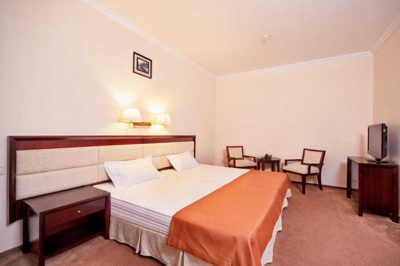 Bugaz Sea View Hotel Грибовка Екстериор снимка