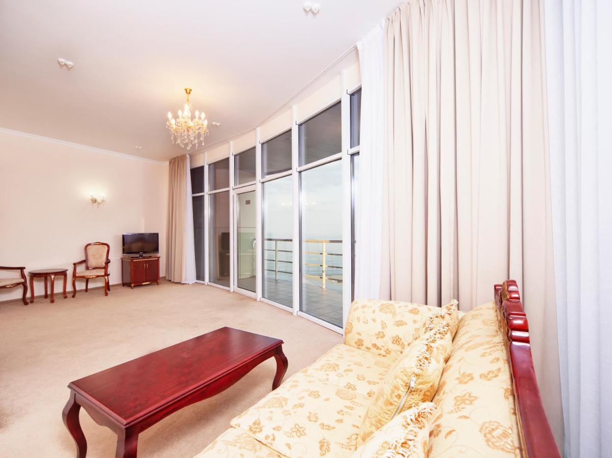 Bugaz Sea View Hotel Грибовка Екстериор снимка